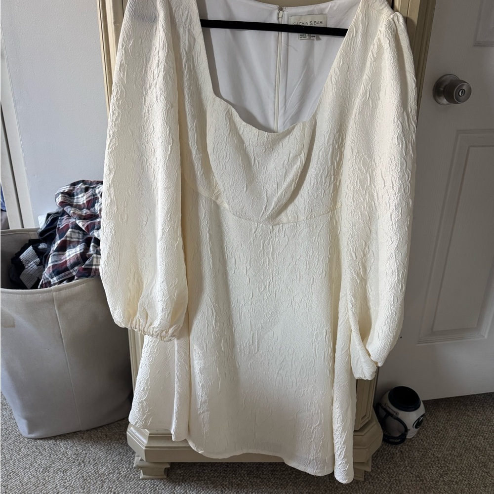 Sachin + Babi Cream Long Sleeve Dress